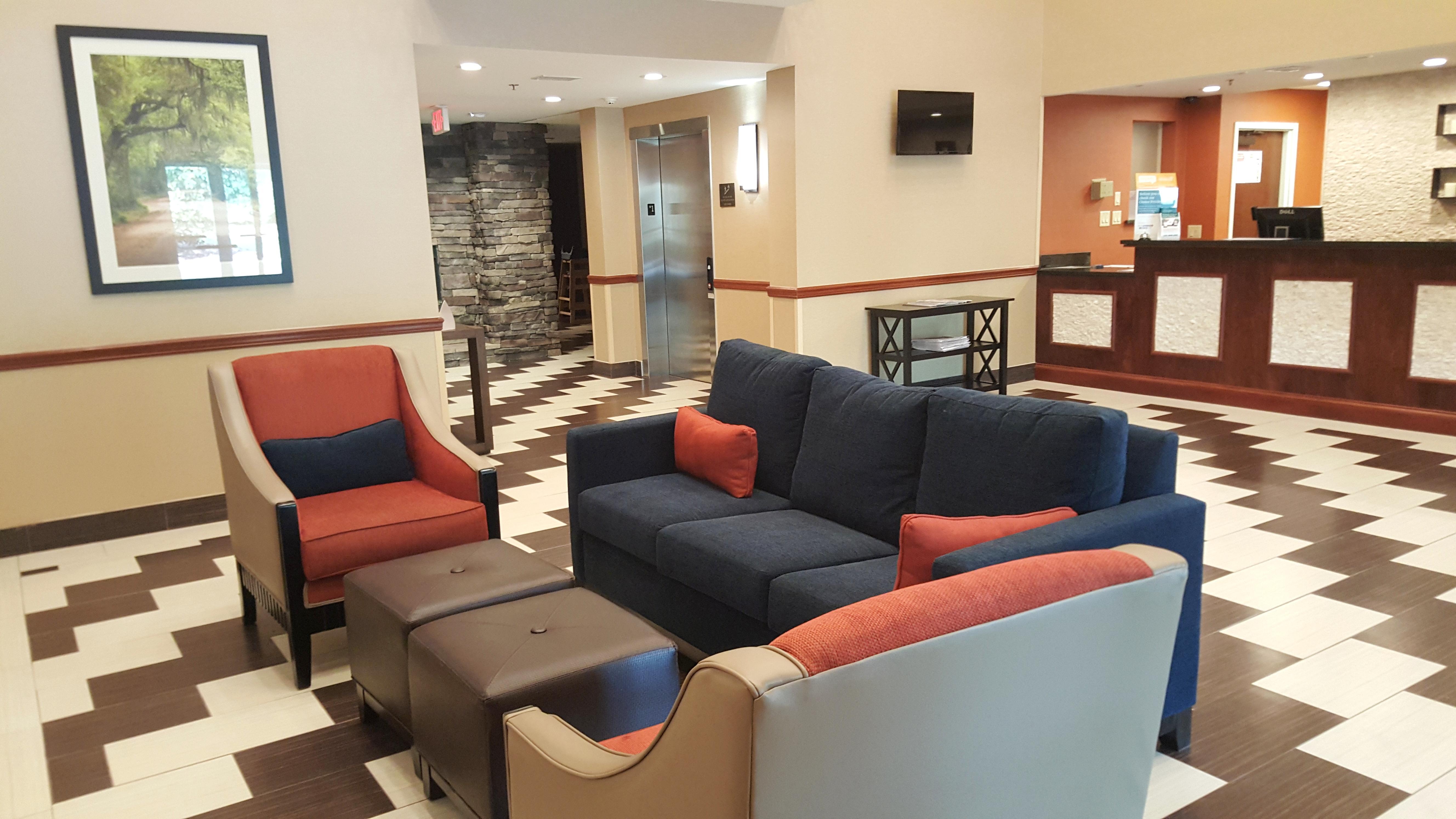 คอมฟอร์ต สวีท บลัฟฟ์ตัน-ฮิลตัน เฮด ไอส์แลนด์ Hotel Bluffton ภายนอก รูปภาพ